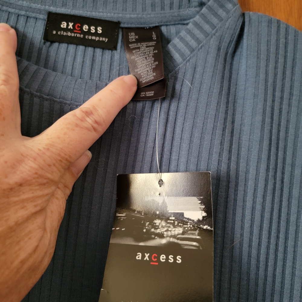 Axcess Men's Short Sleeve Ribbed Shirt in Blue Size L NWT - Picture 2 of 5